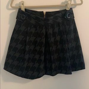 Express Mini Skirt